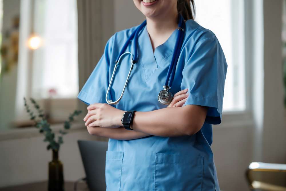 jasa perawat home care surabaya
